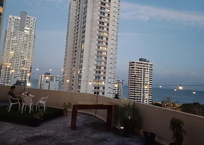 Room At The Sky And Roof Top
