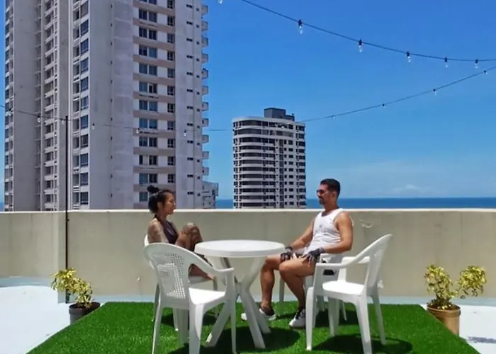 Room At The Sky And Roof Top